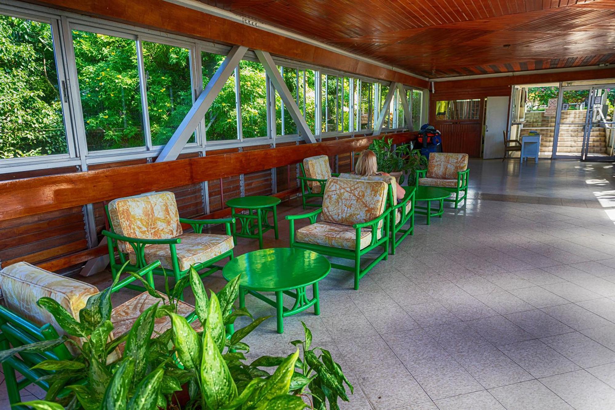 Montego Bay Club Apartments Eksteriør bilde