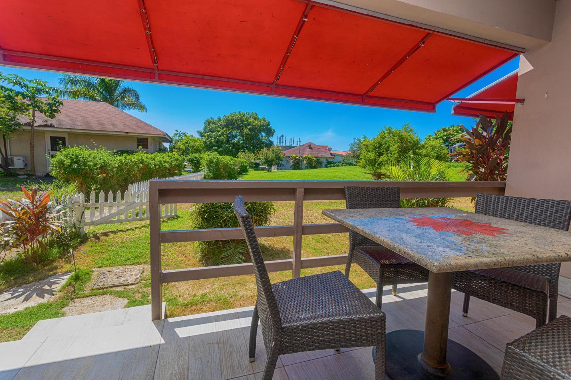 Montego Bay Club Apartments Eksteriør bilde
