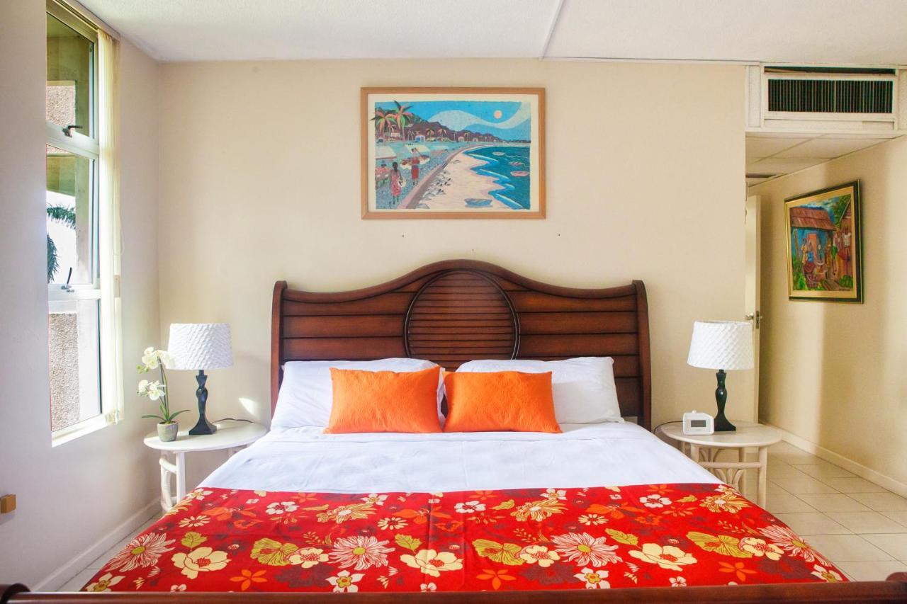 Montego Bay Club Apartments Eksteriør bilde